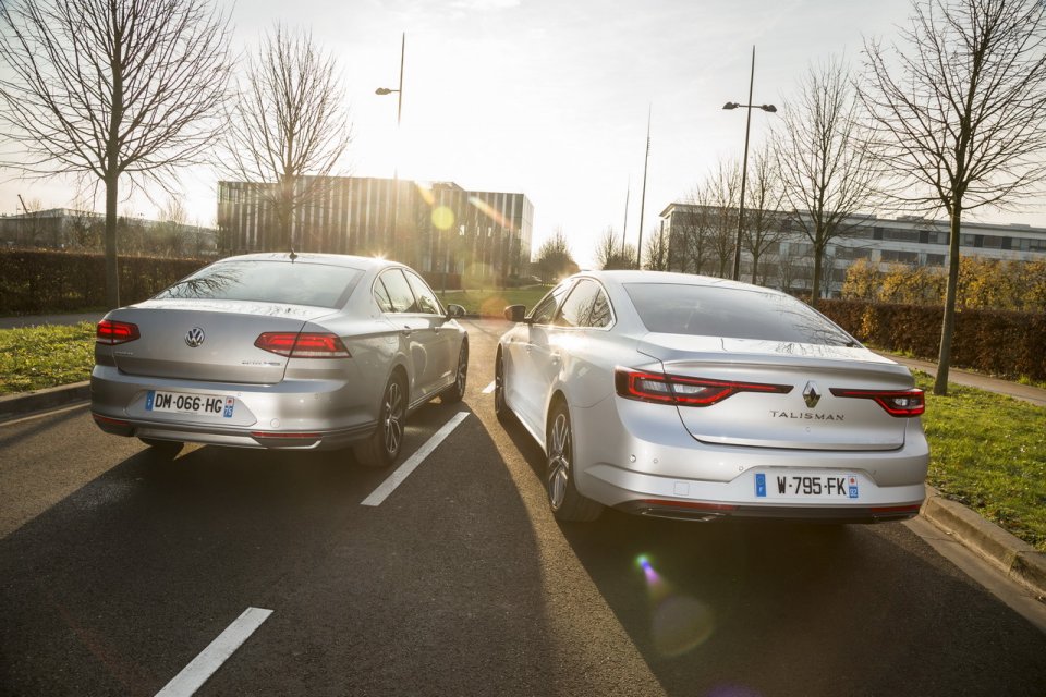 VW Passat vs Renault Talisman Resim Galerisi