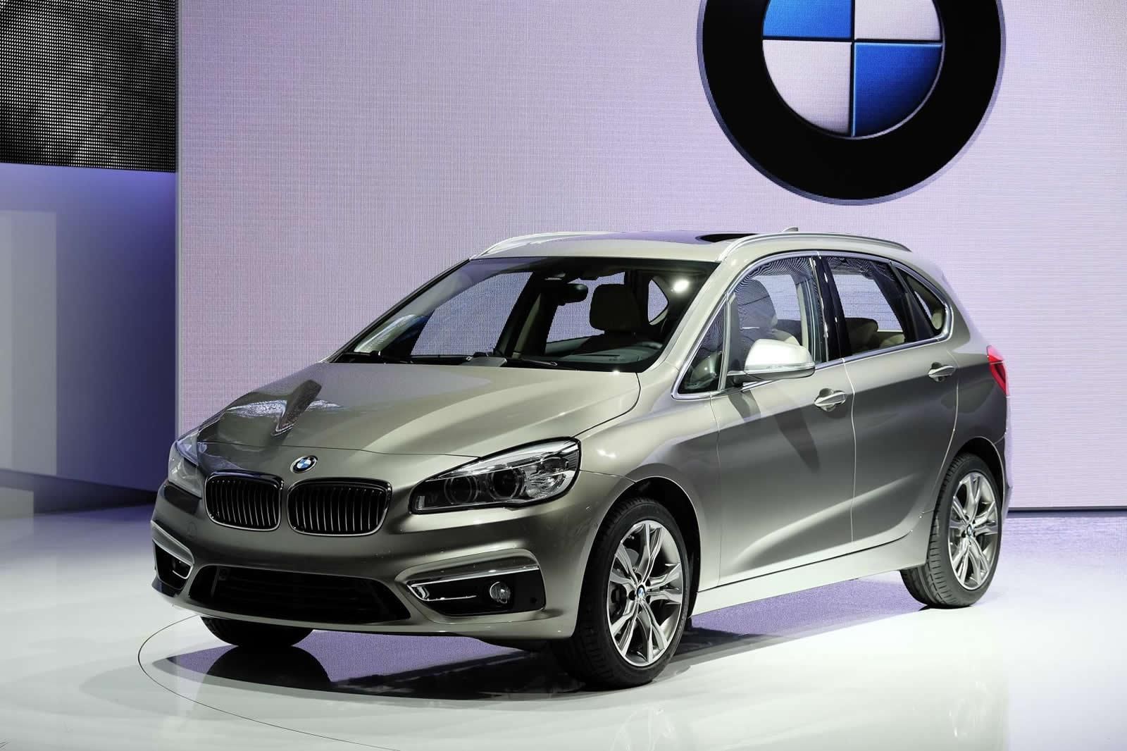 YEN BMW 2 SERS ACTVE TOURER CENEVRE RESM GALERS
