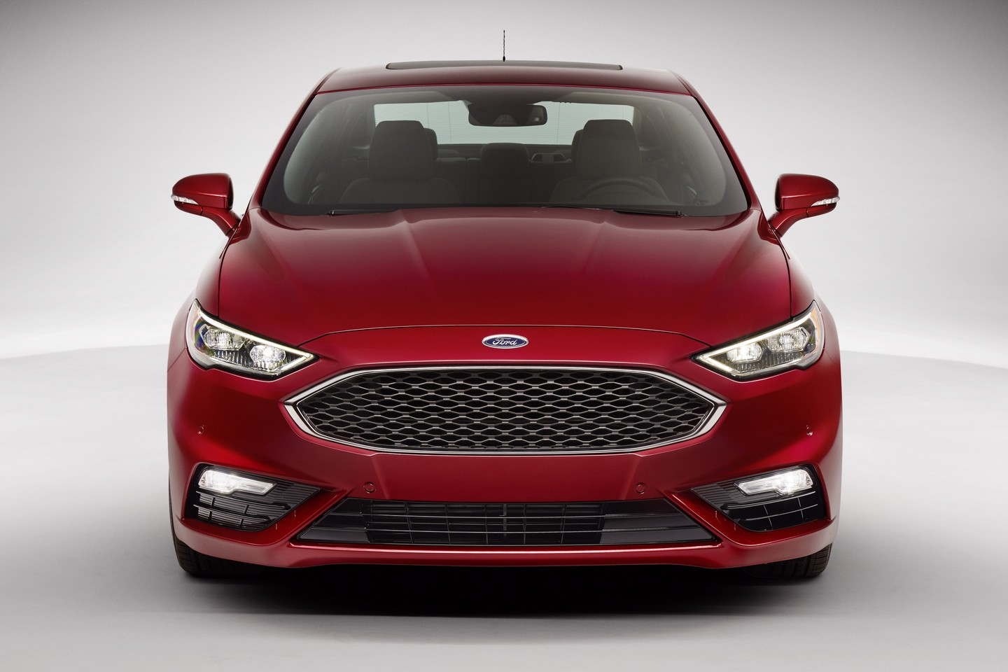 2017 Ford Fusion Naias Resim Galerisi