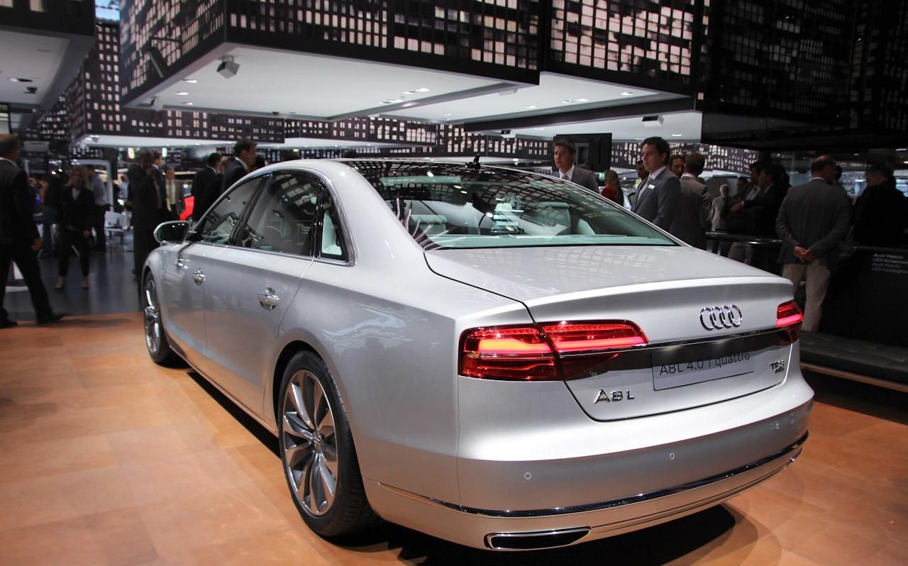 YEN� AUD� A8 L (UZUN VERS�YON) FRANKFURT RES�M GALER�S�