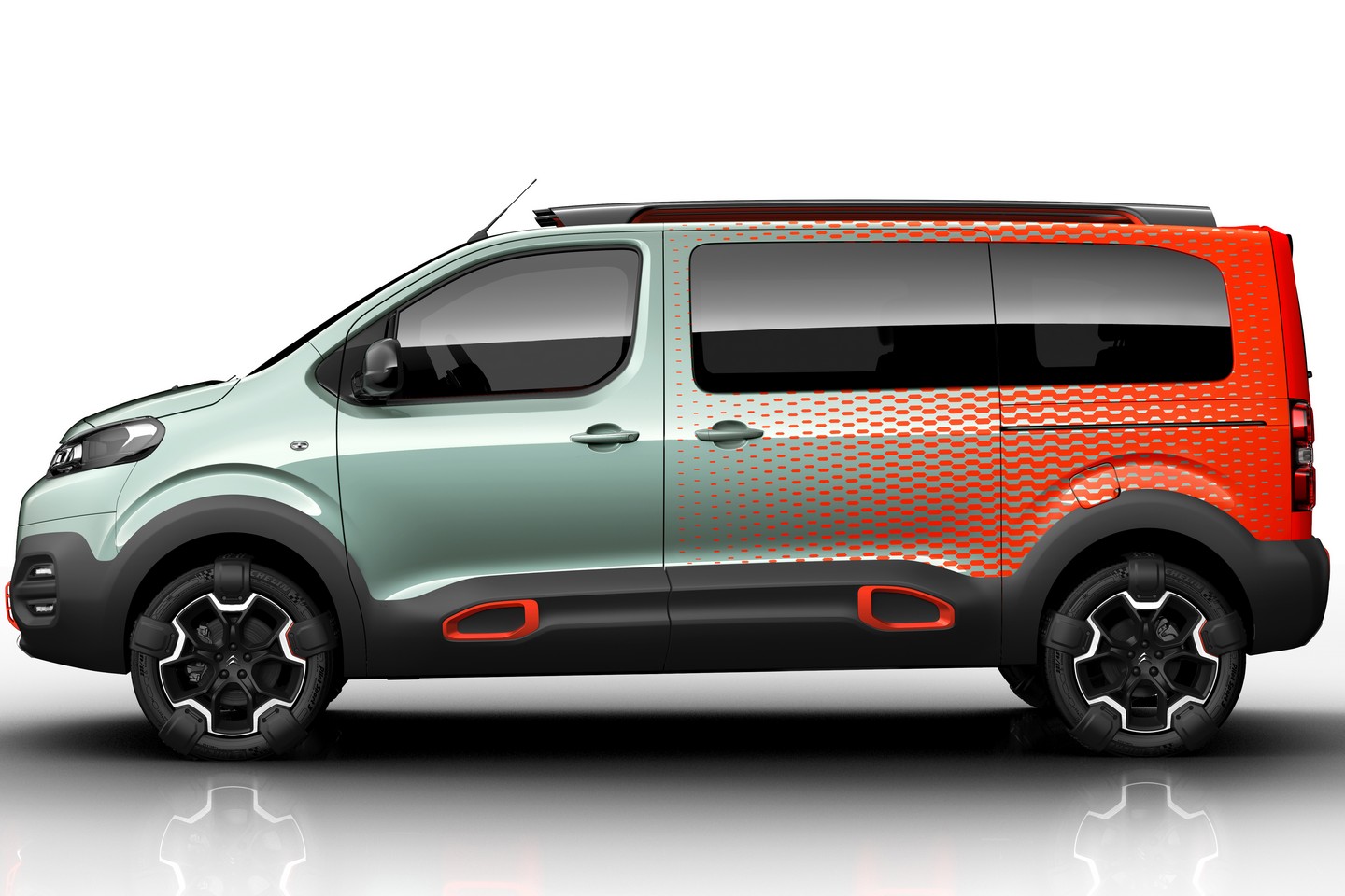 Citroen SpaceTourer HYPHEN Resim Galerisi
