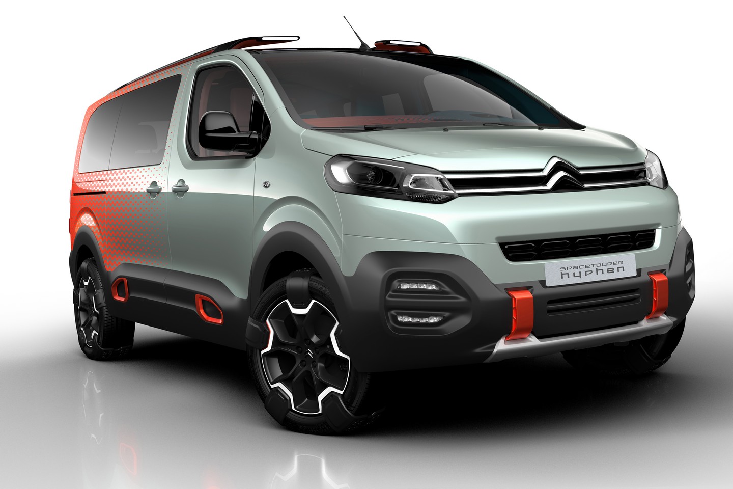 Citroen SpaceTourer HYPHEN Resim Galerisi