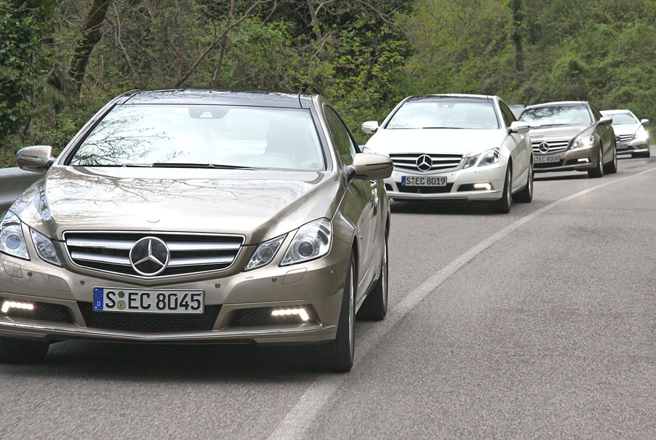 MERCEDES E COUPE (2010) GALER