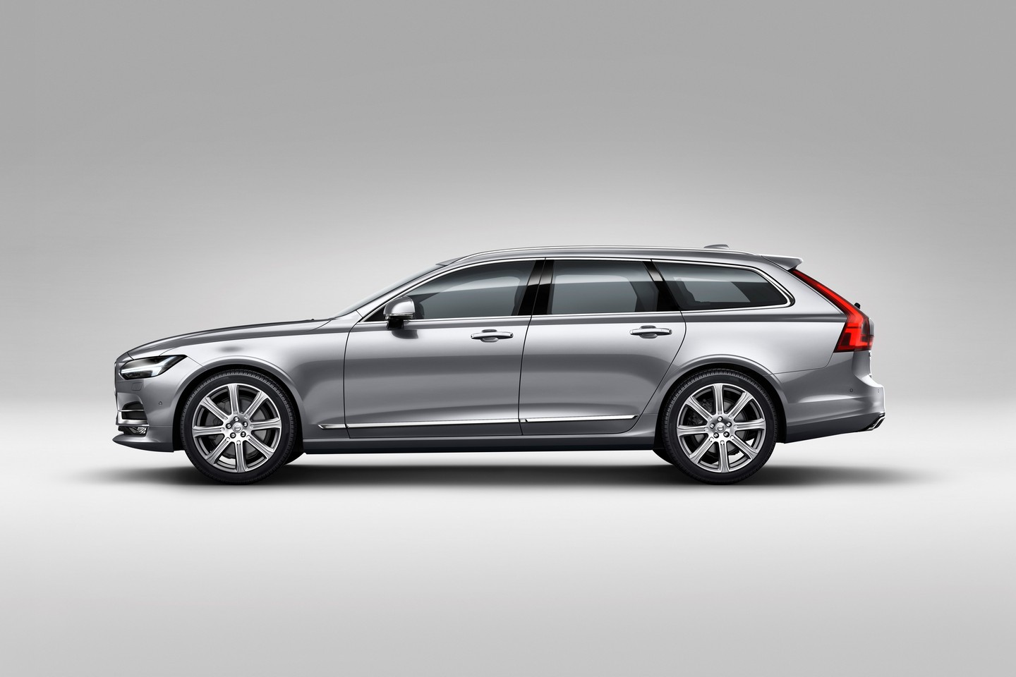 2016 Volvo V90 Detayl� Resim Galerisi