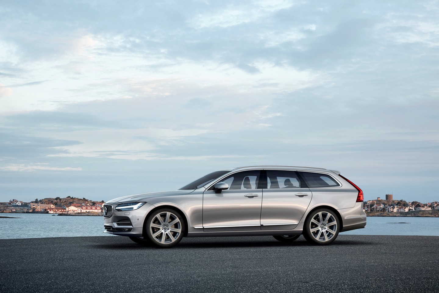 2016 Volvo V90 Detayl� Resim Galerisi