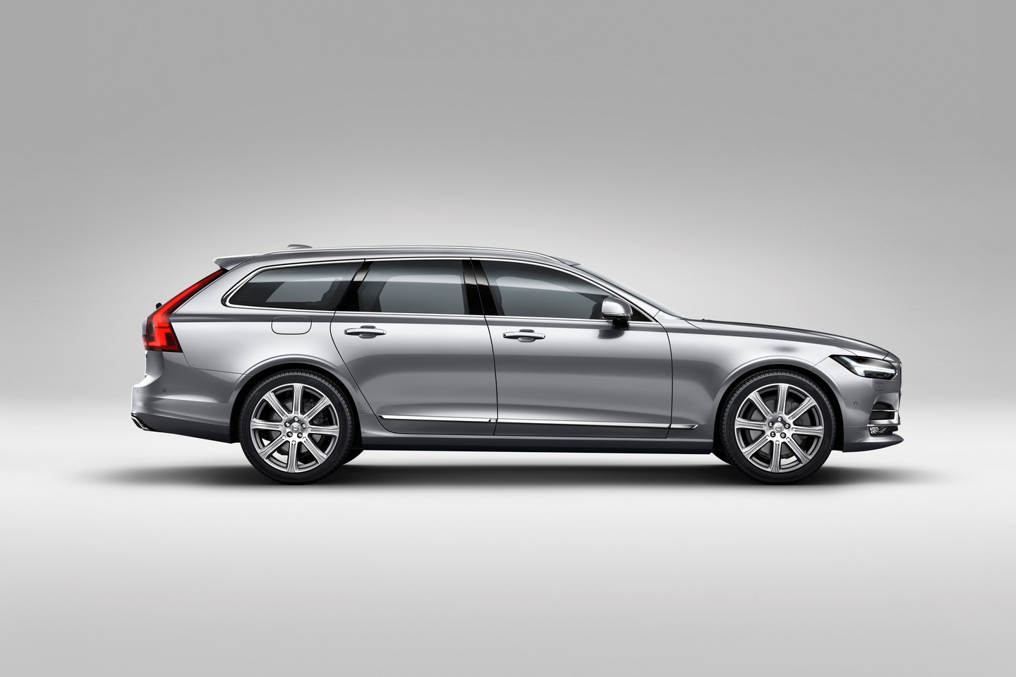 2016 Volvo V90 Detayl� Resim Galerisi