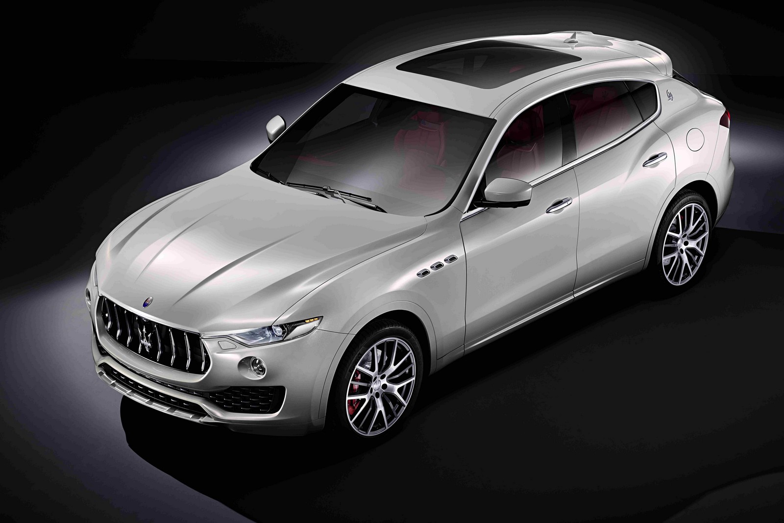 2016 Maserati Levante SUV Resim Galerisi