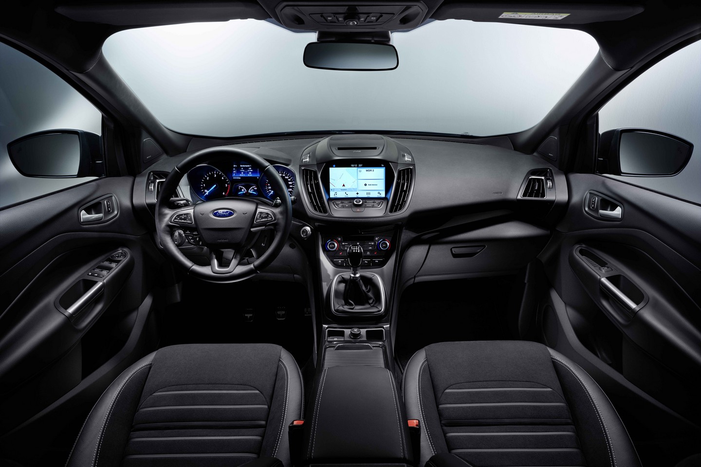 2016 Ford Kuga Makyaj Resim Galerisi