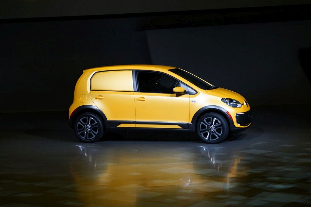 VOLKSWAGEN E-LOAD UP FRANKFURT LANSMAN RES�M GALER�S�