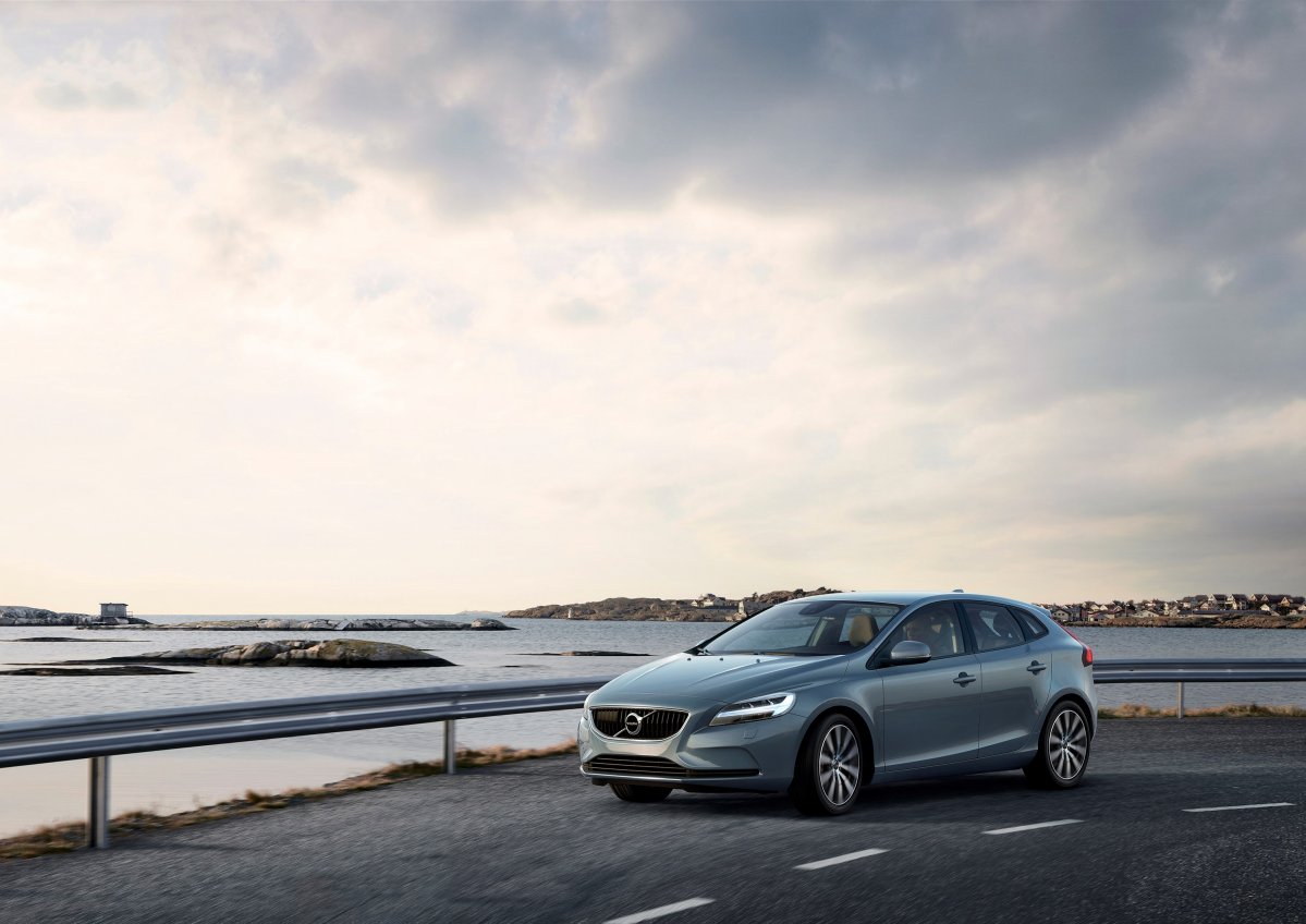 2016 Volvo V40 Resim Galerisi
