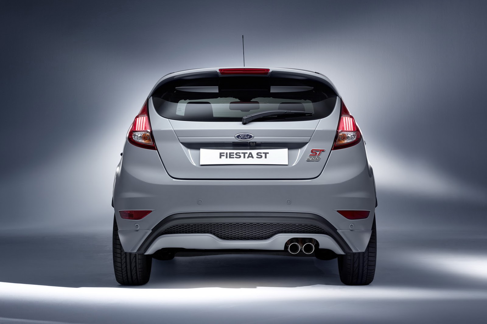 2016 Ford Fiesta ST200 Resim Galerisi