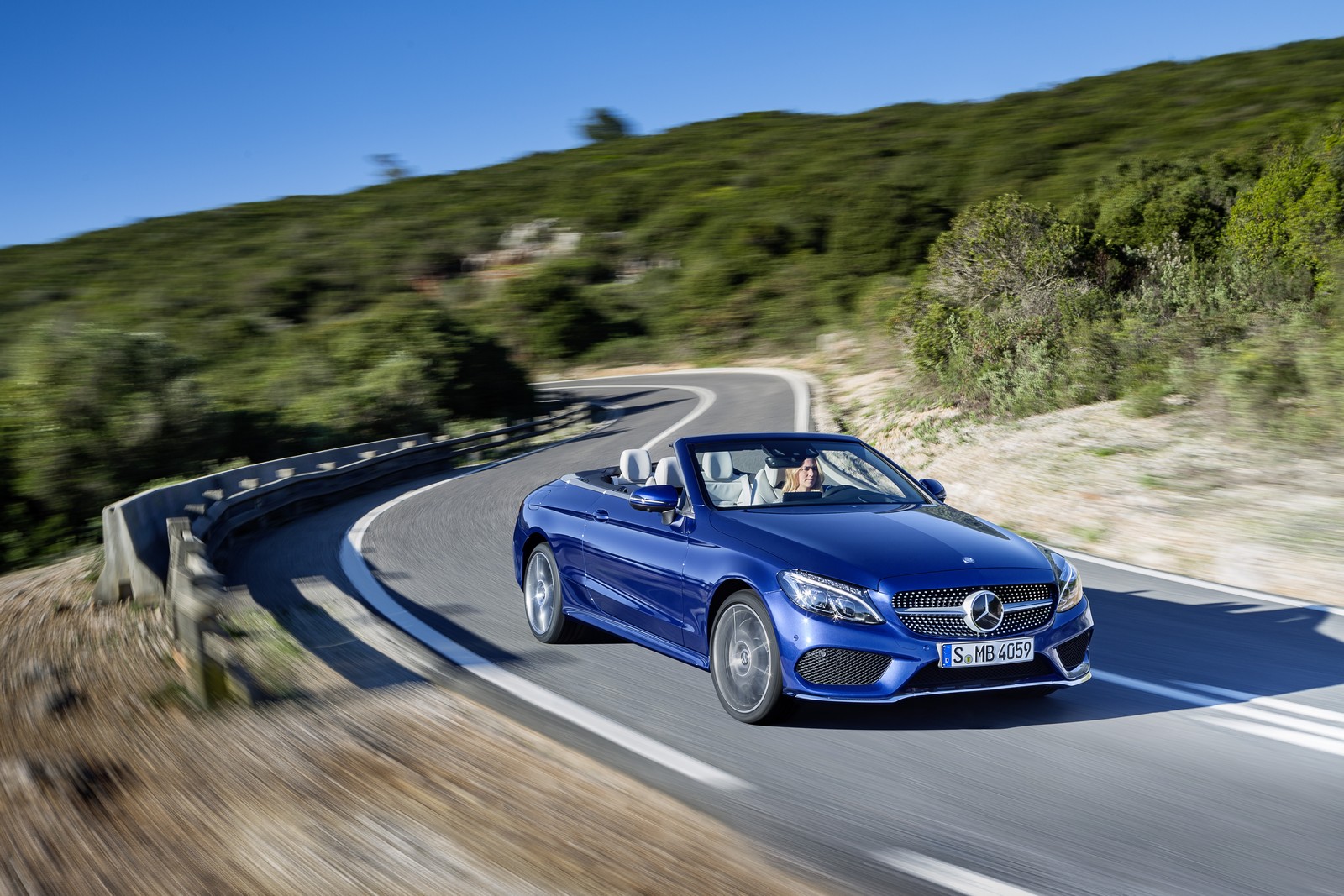 Mercedes C Serisi Cabriolet 2016 Resim Galerisi