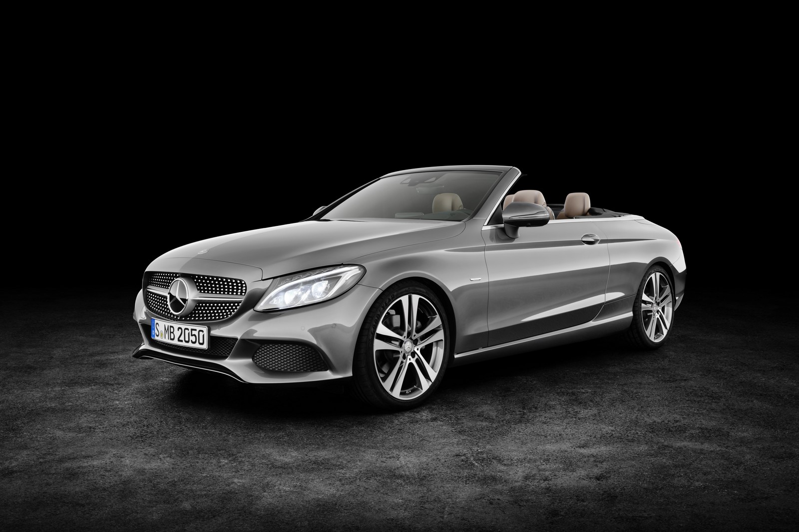 Mercedes C Serisi Cabriolet 2016 Resim Galerisi