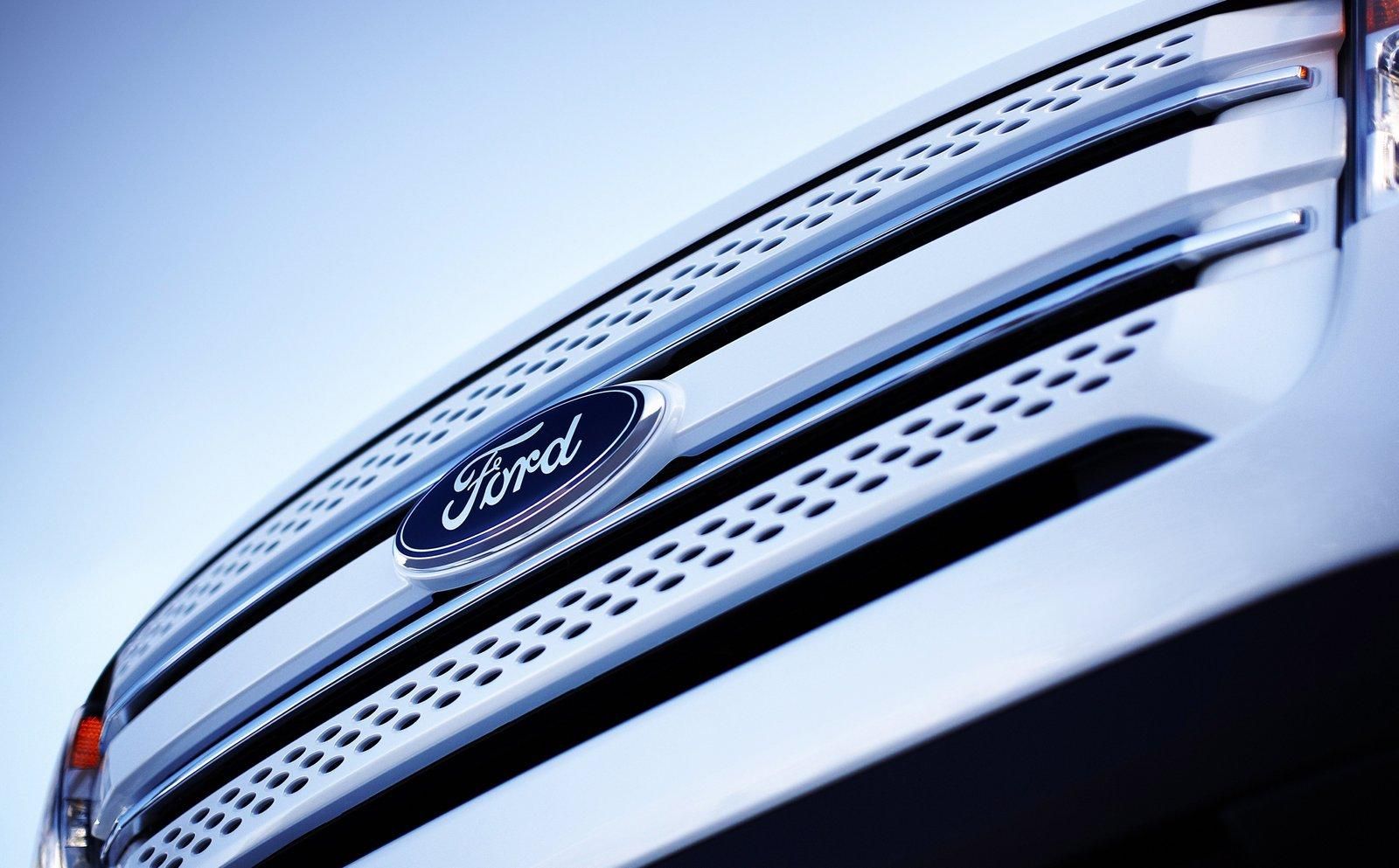 FORD EXPLORER GALER