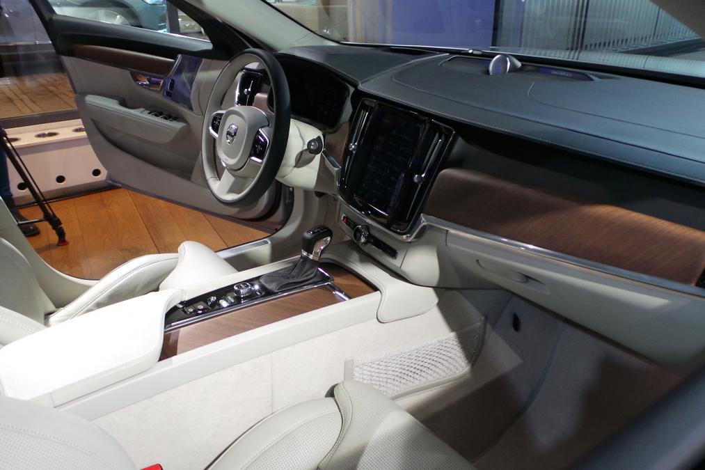 Cenevre Motor Show 2016 Volvo V90 galerisi