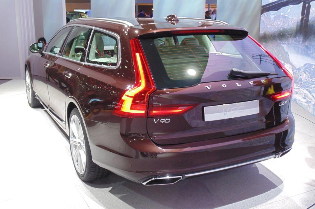 Cenevre Motor Show 2016 Volvo V90 galerisi