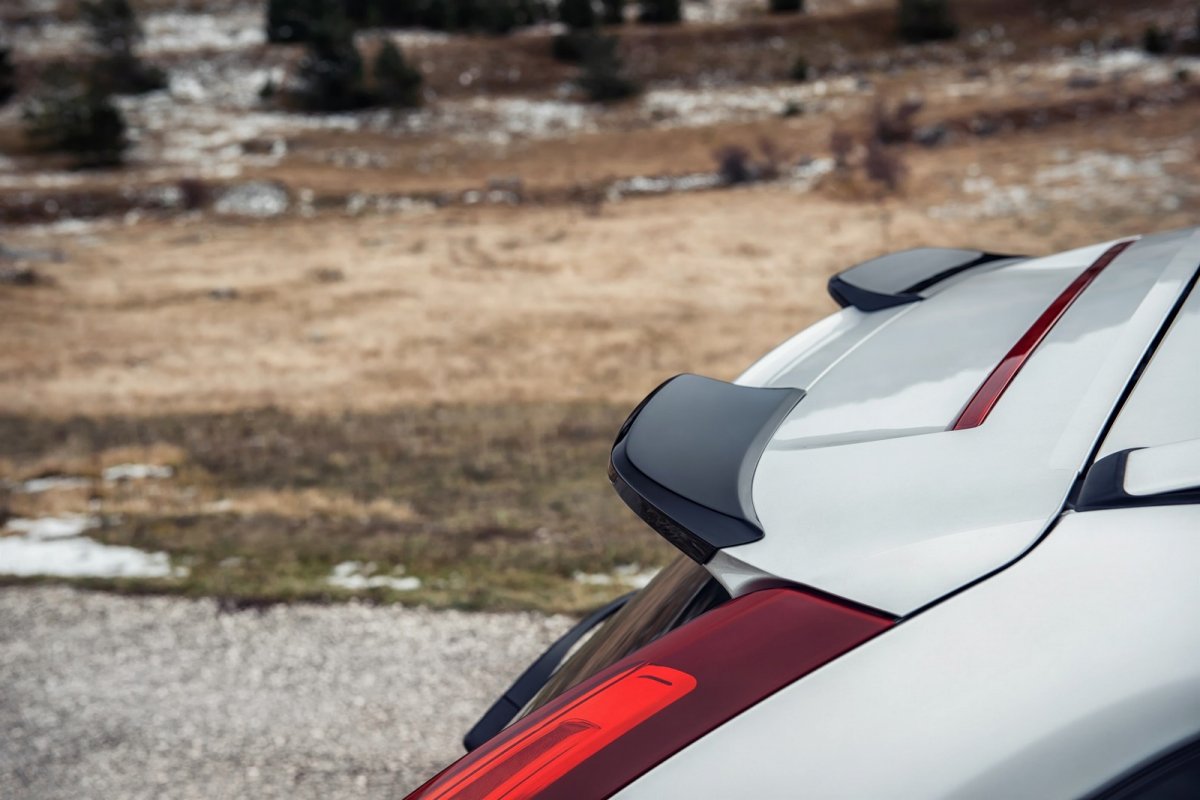 2016 Volvo Polestar Resim Galerisi