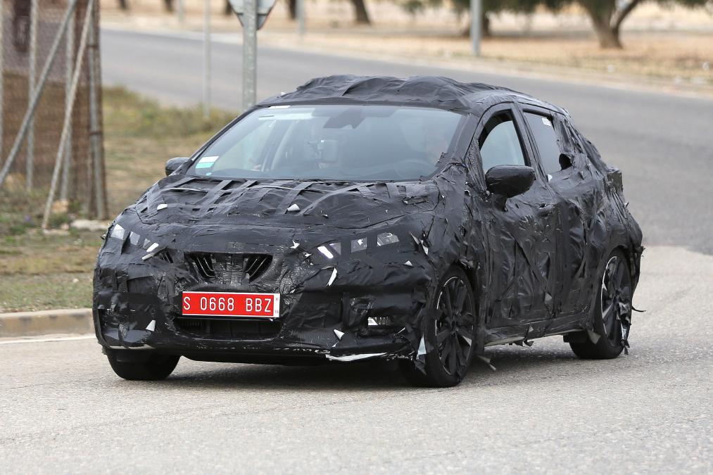 2017 Nissan Micra Kamuflajl� Resim Galerisi