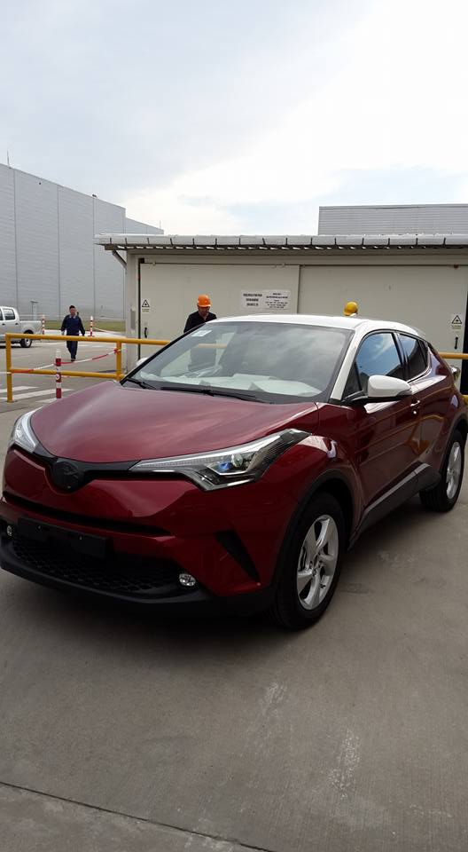 Toyota C-HR �lk �retim Resim Galerisi