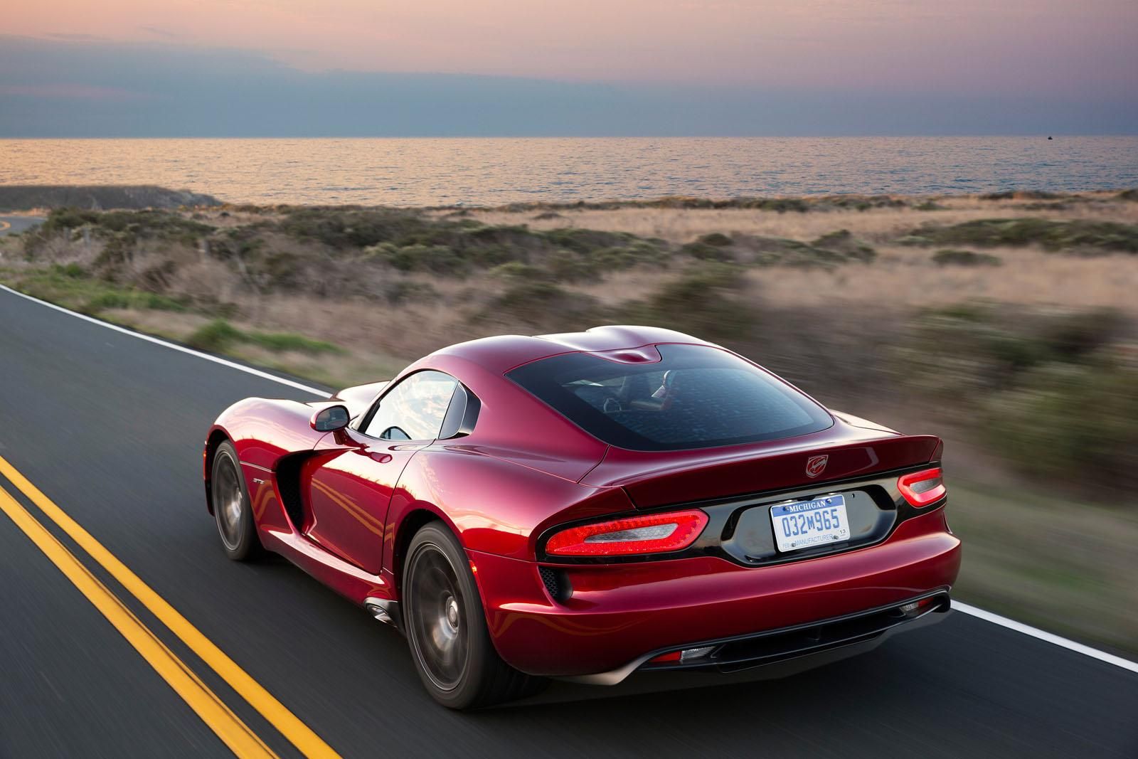 DODGE VPER 2013 GALER