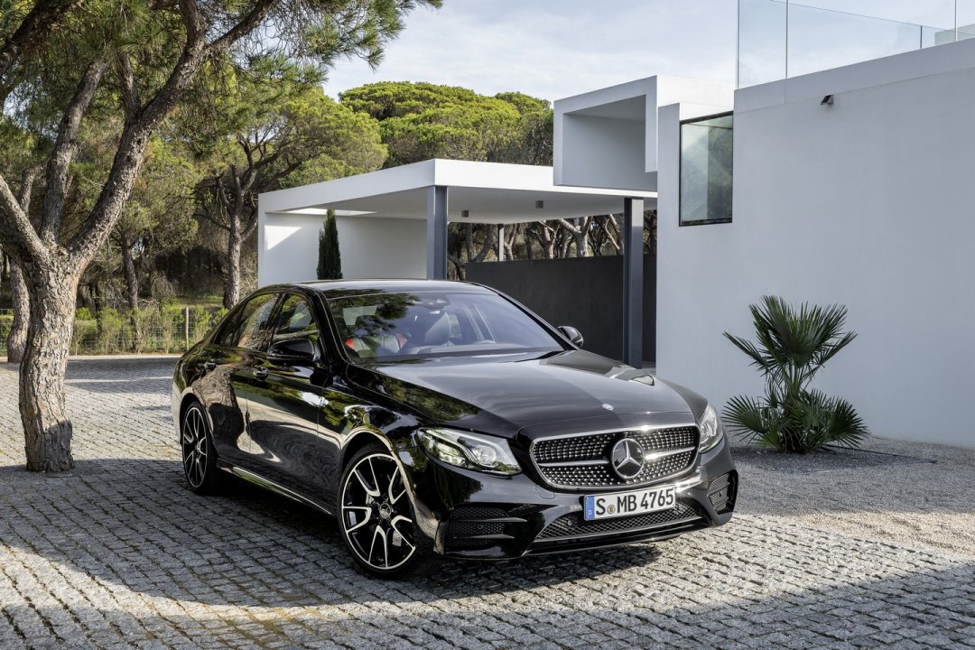 2017 Mercedes AMG E43 4MATIC Resim Galerisi