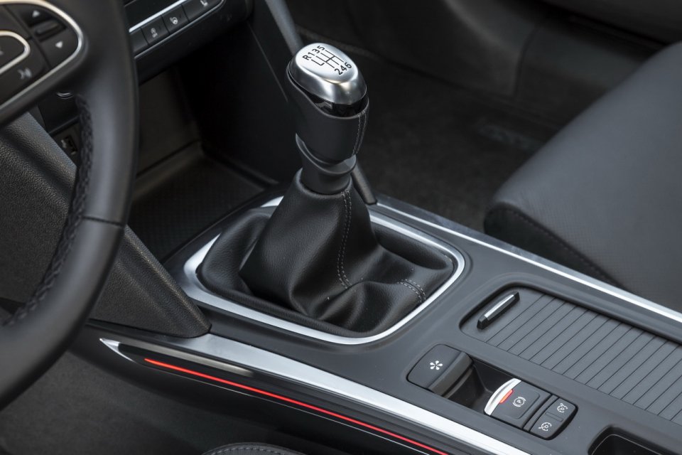 2016 Renault Megane VW Golf Kar��la�t�rma Resim Galerisi