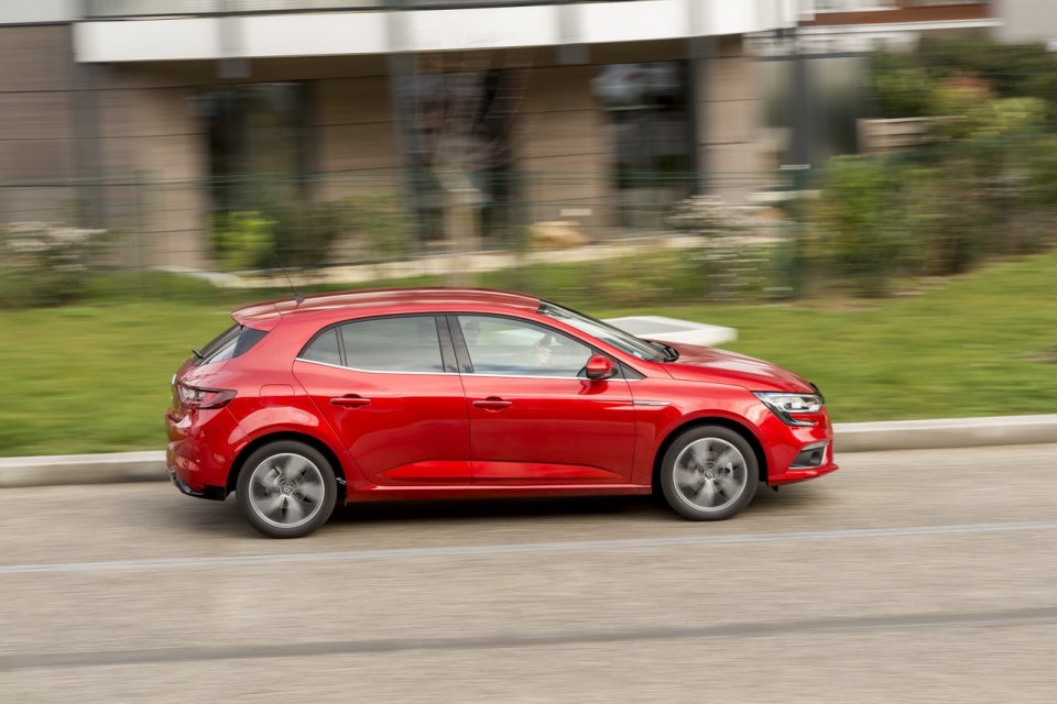 2016 Renault Megane VW Golf Kar��la�t�rma Resim Galerisi