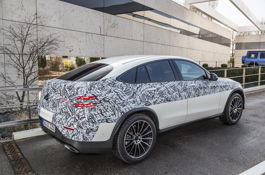 2016 Mercedes GLC Coupe Hafif Kamuflajl� Resim Galerisi