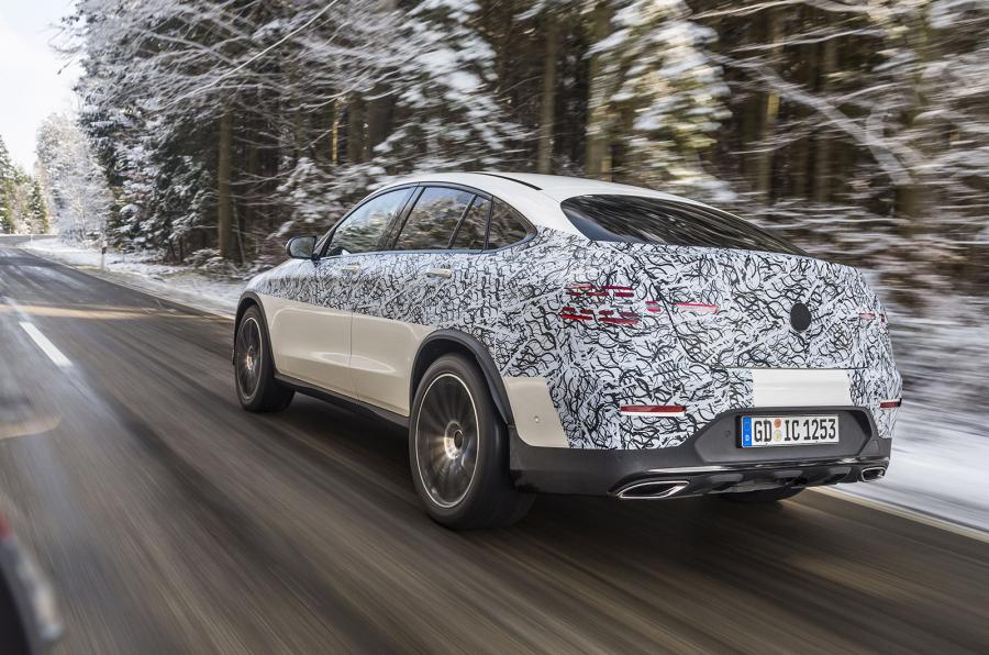 2016 Mercedes GLC Coupe Hafif Kamuflajl� Resim Galerisi