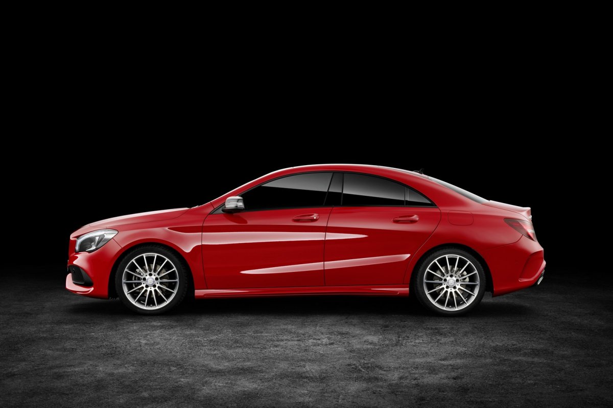 2016 Makyajl� Mercedes CLA ve CLA Shooting Brake Resim Galerisi