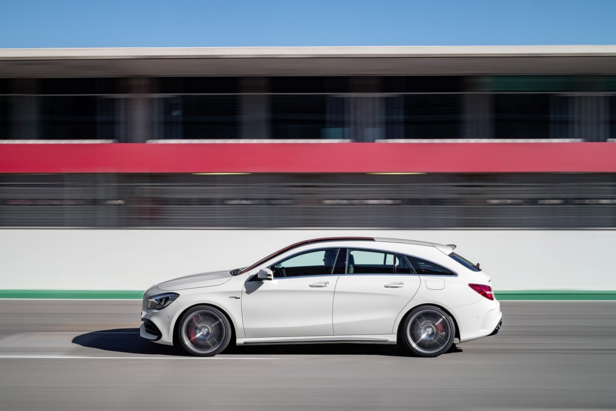 2016 Makyajl� Mercedes CLA ve CLA Shooting Brake Resim Galerisi