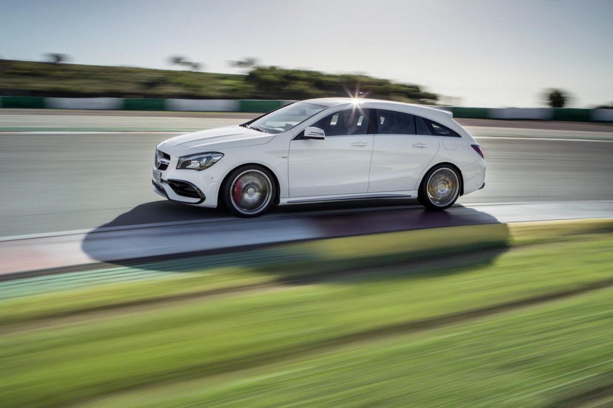 2016 Makyajl� Mercedes CLA ve CLA Shooting Brake Resim Galerisi