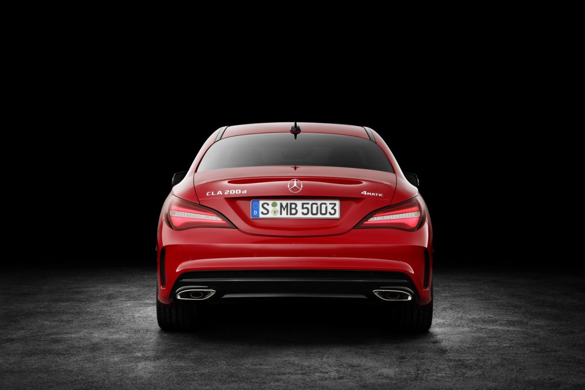 2016 Makyajl� Mercedes CLA ve CLA Shooting Brake Resim Galerisi