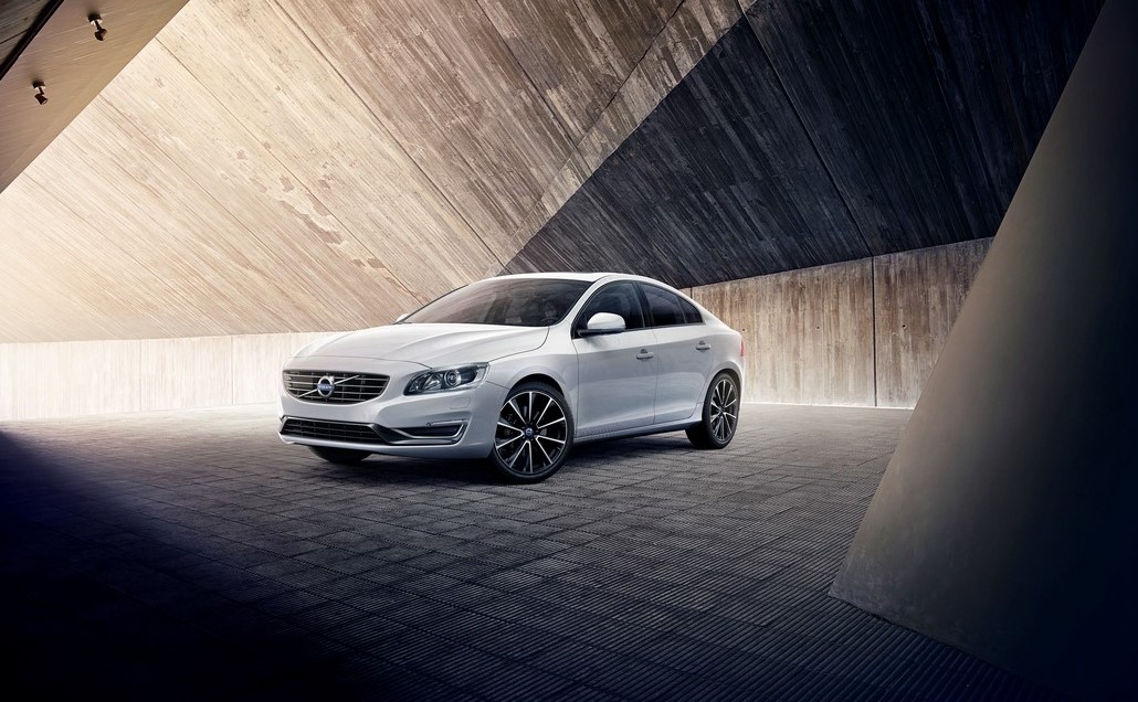 Volvo S60 ve V60 Edition Resim Galerisi