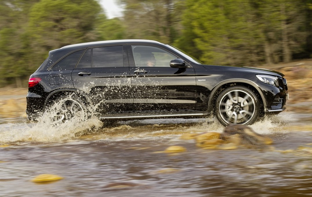 Mercedes AMG GLC43 Resim Galerisi