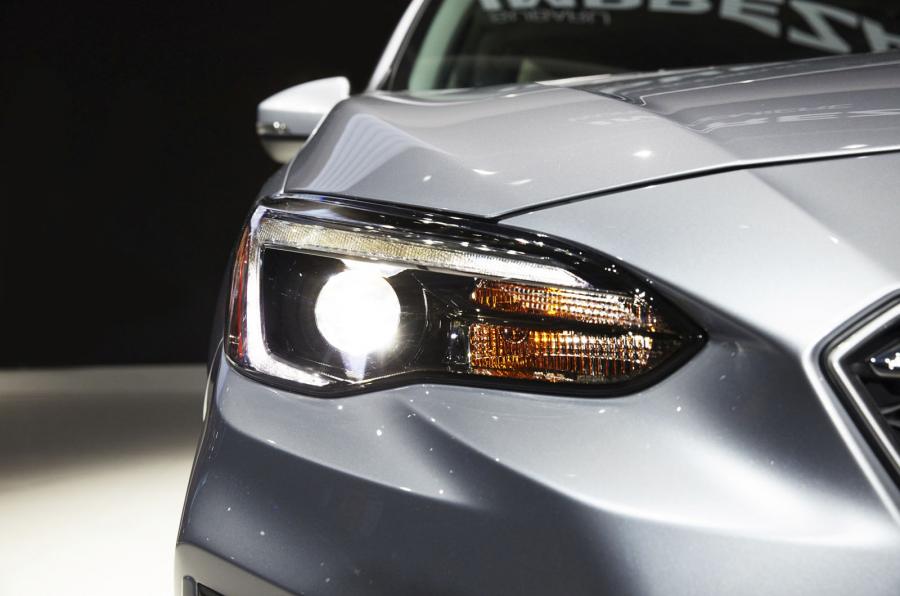 2017 Subaru Impreza Hatchback �lk Resim Galerisi 