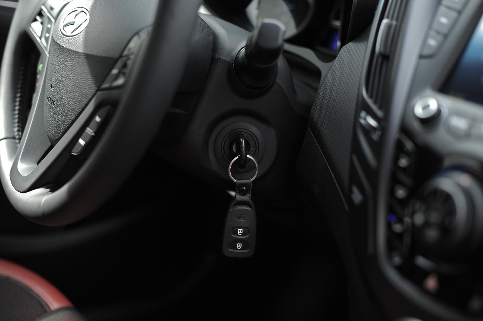 HYUNDA VELOSTER TURBO R SPEC RESM GALERS