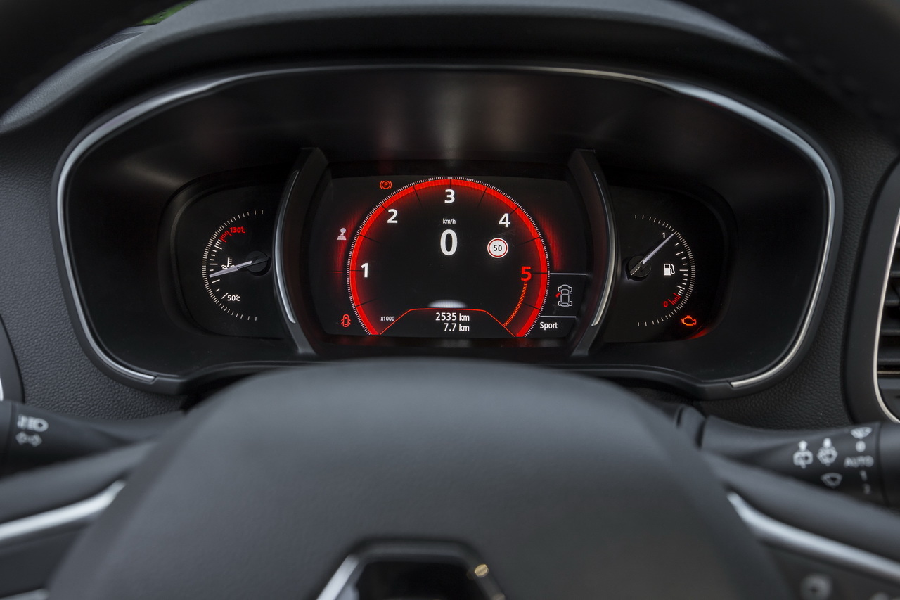 Yeni Renault Megane Canl� Resim Galerisi