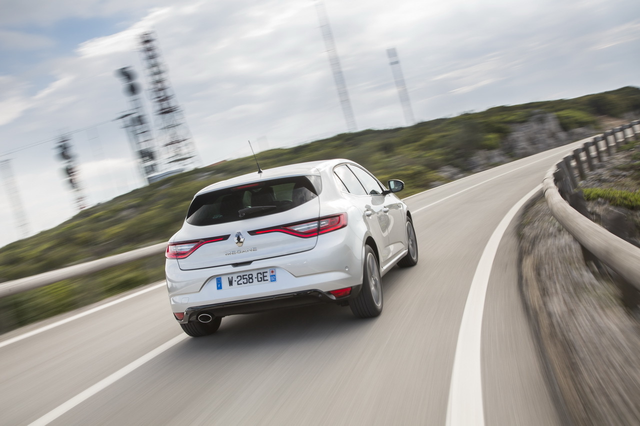 Yeni Renault Megane Canl� Resim Galerisi