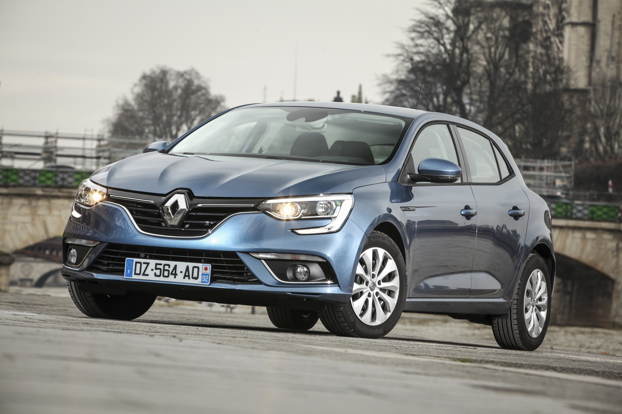 Yeni Renault Megane Canl� Resim Galerisi