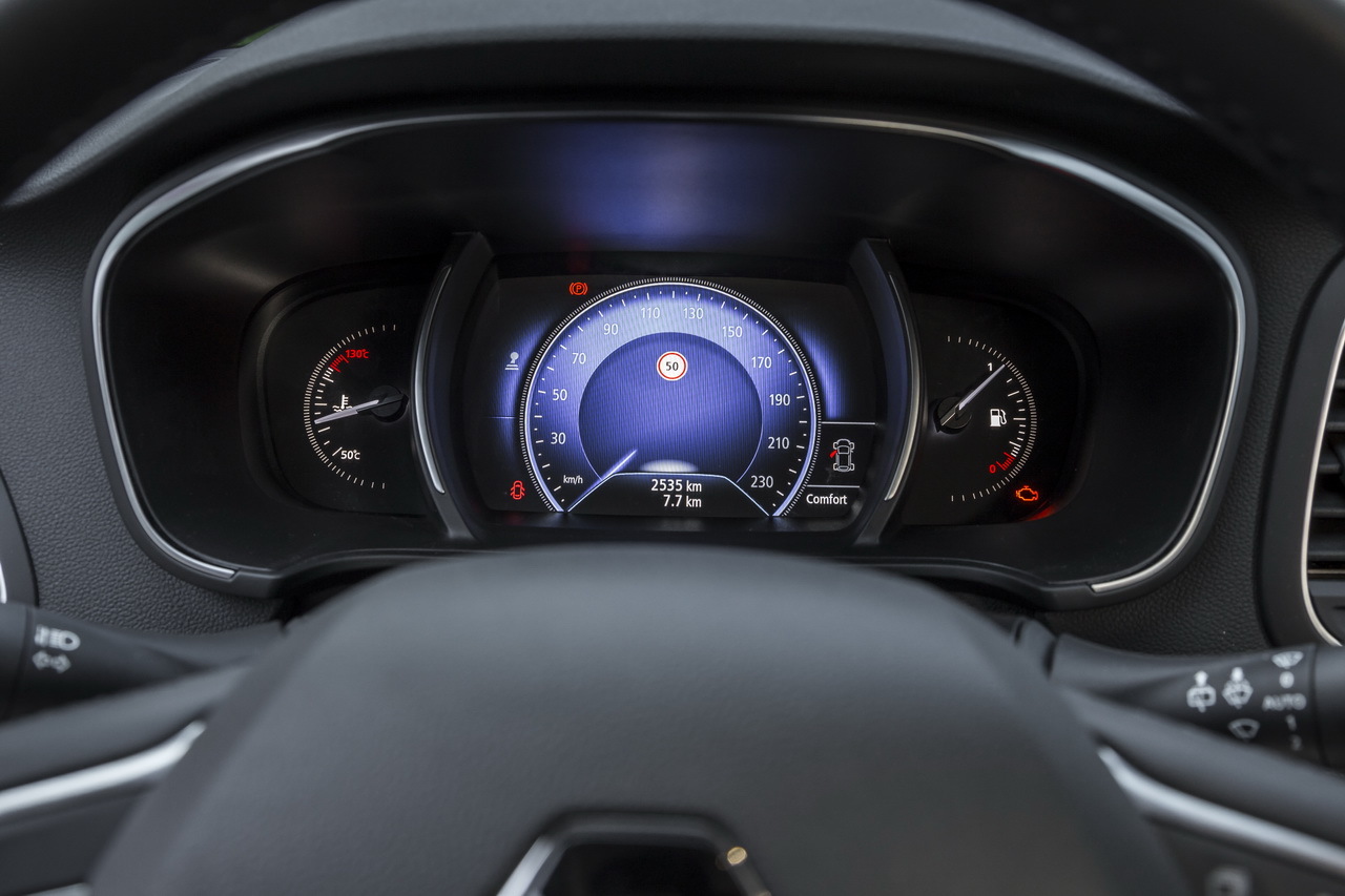 Yeni Renault Megane Canl� Resim Galerisi