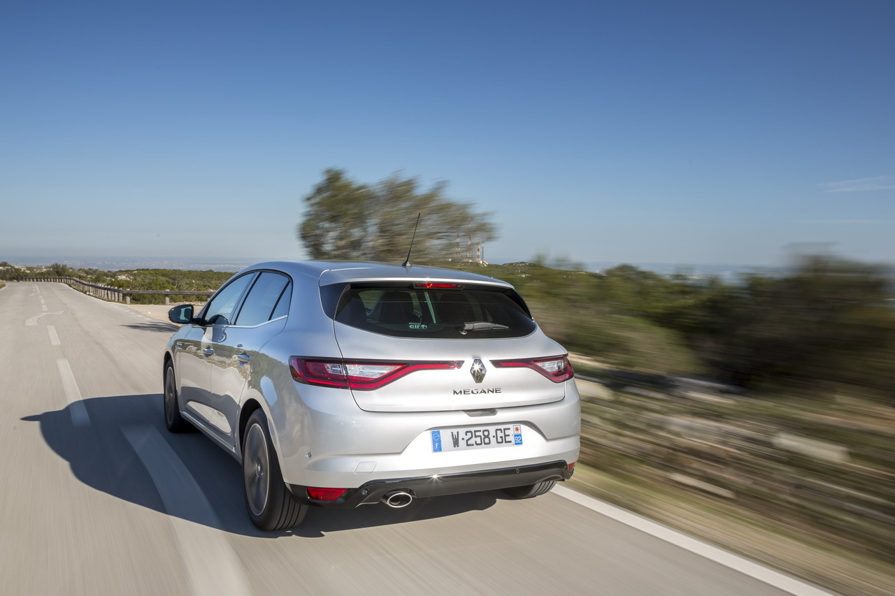 Yeni Renault Megane Canl� Resim Galerisi