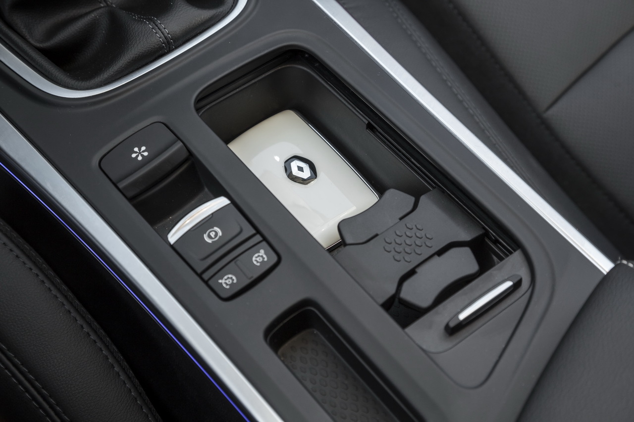 Yeni Renault Megane Canl� Resim Galerisi