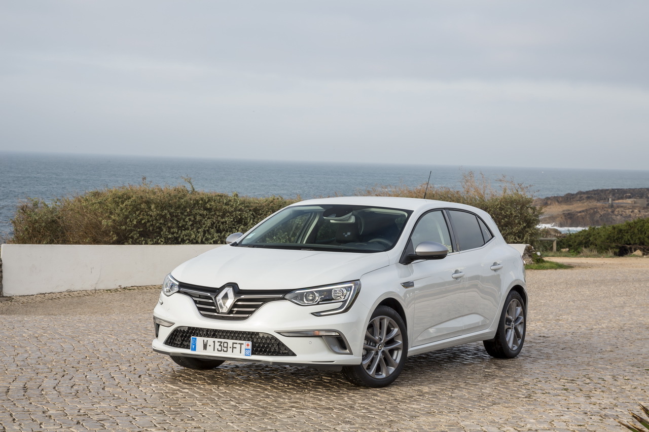 Yeni Renault Megane Canl� Resim Galerisi