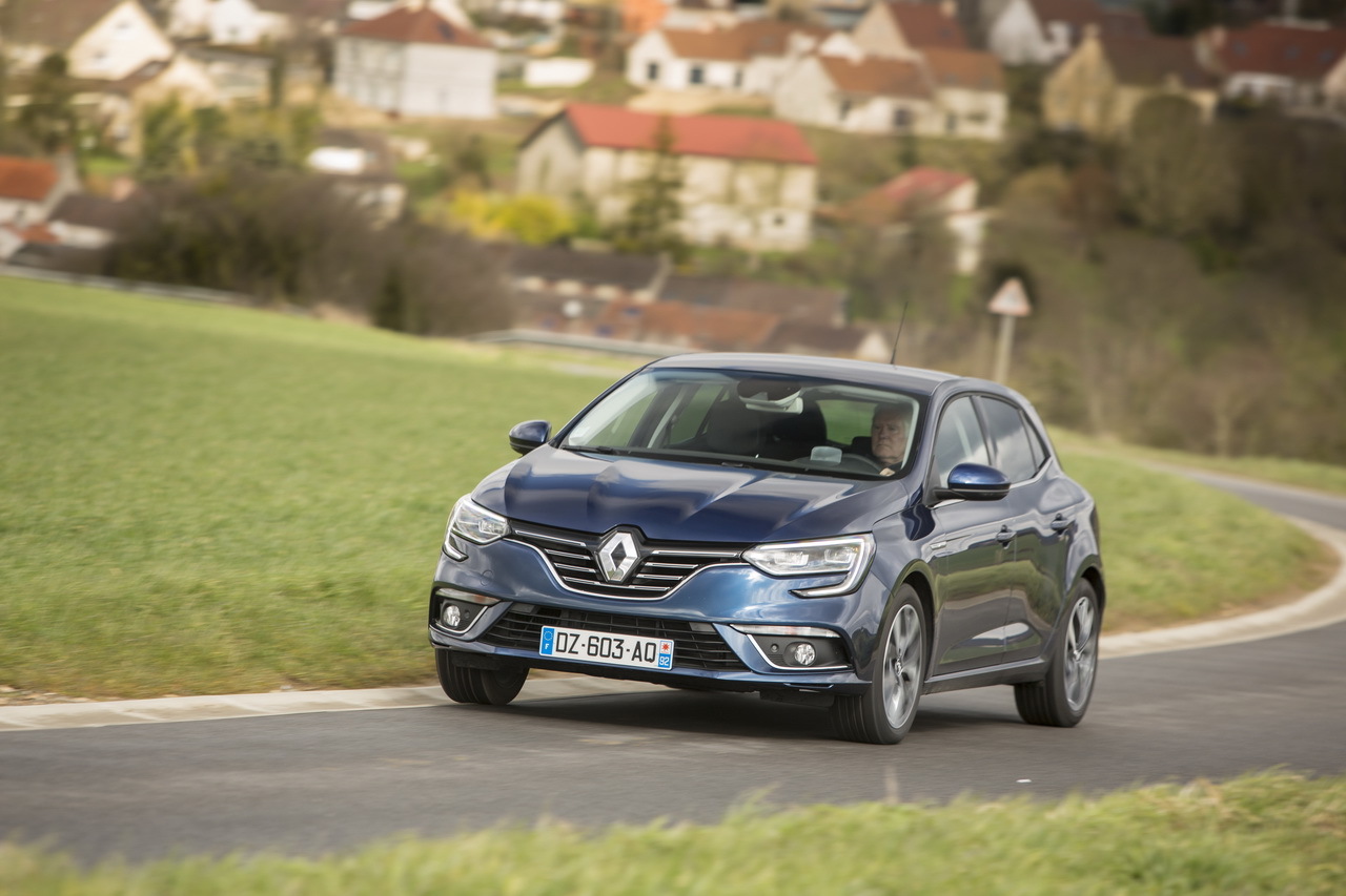 Yeni Renault Megane Canl� Resim Galerisi