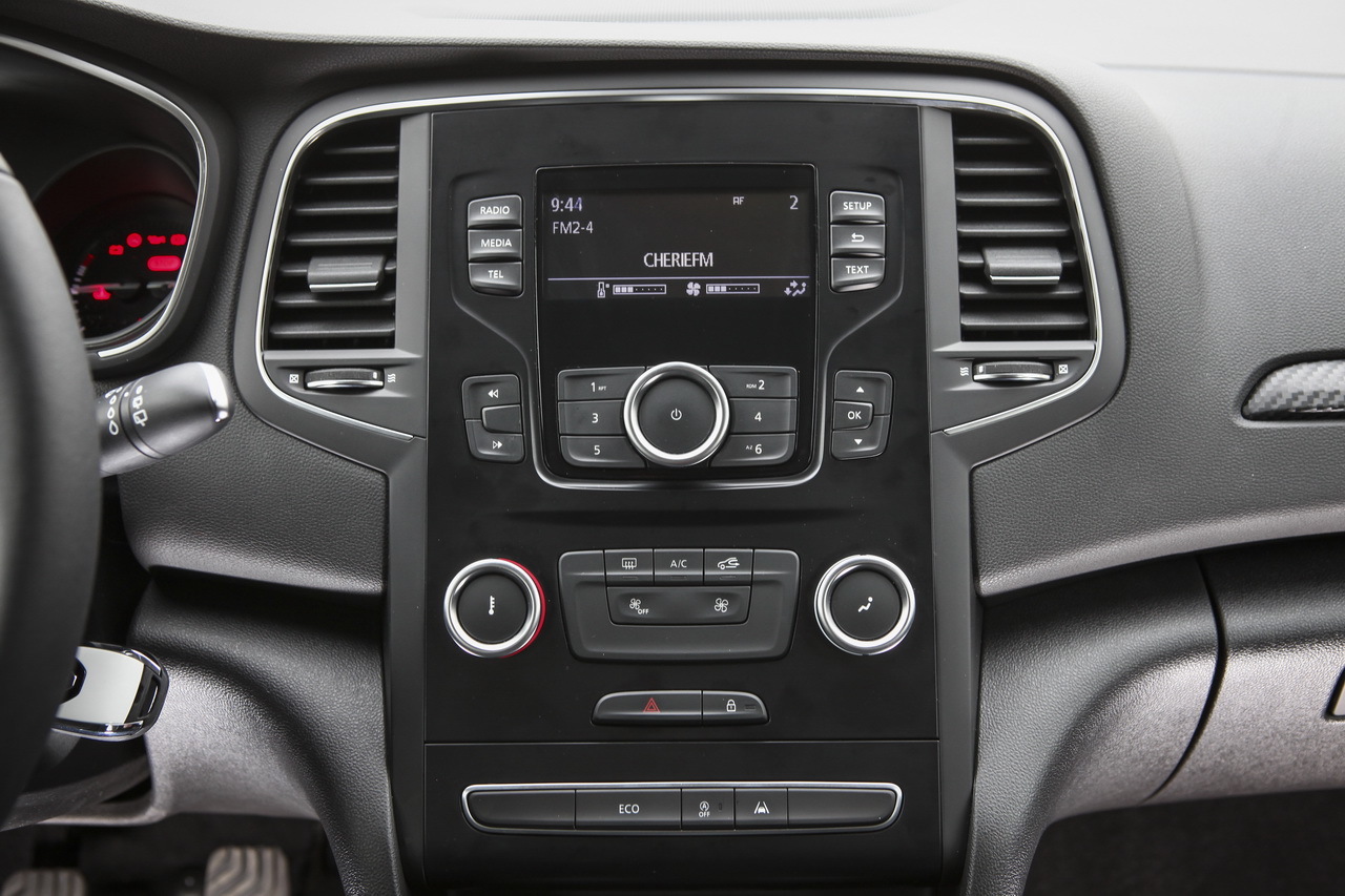 Yeni Renault Megane Canl� Resim Galerisi