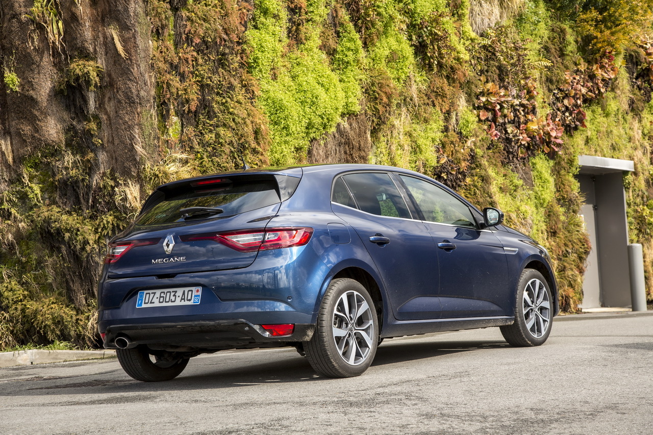 Yeni Renault Megane Canl� Resim Galerisi