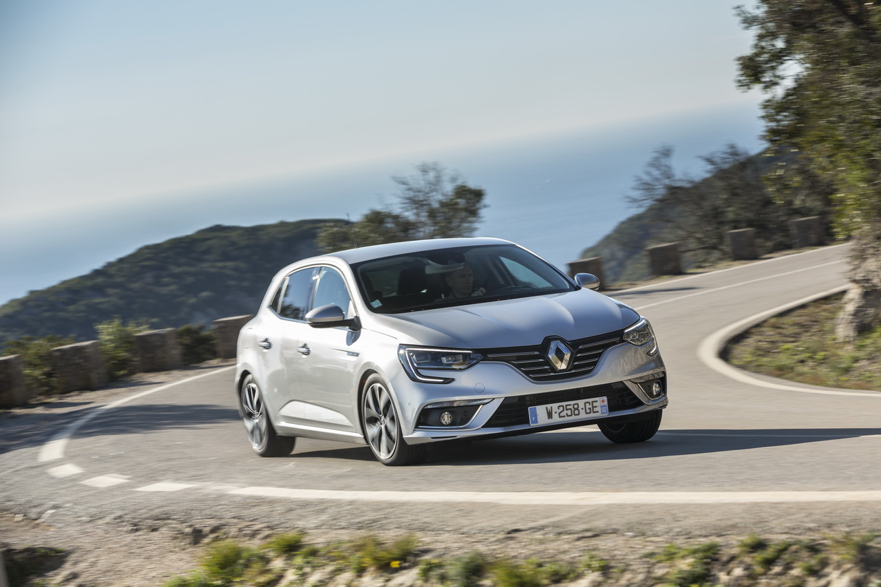 Yeni Renault Megane Canl� Resim Galerisi