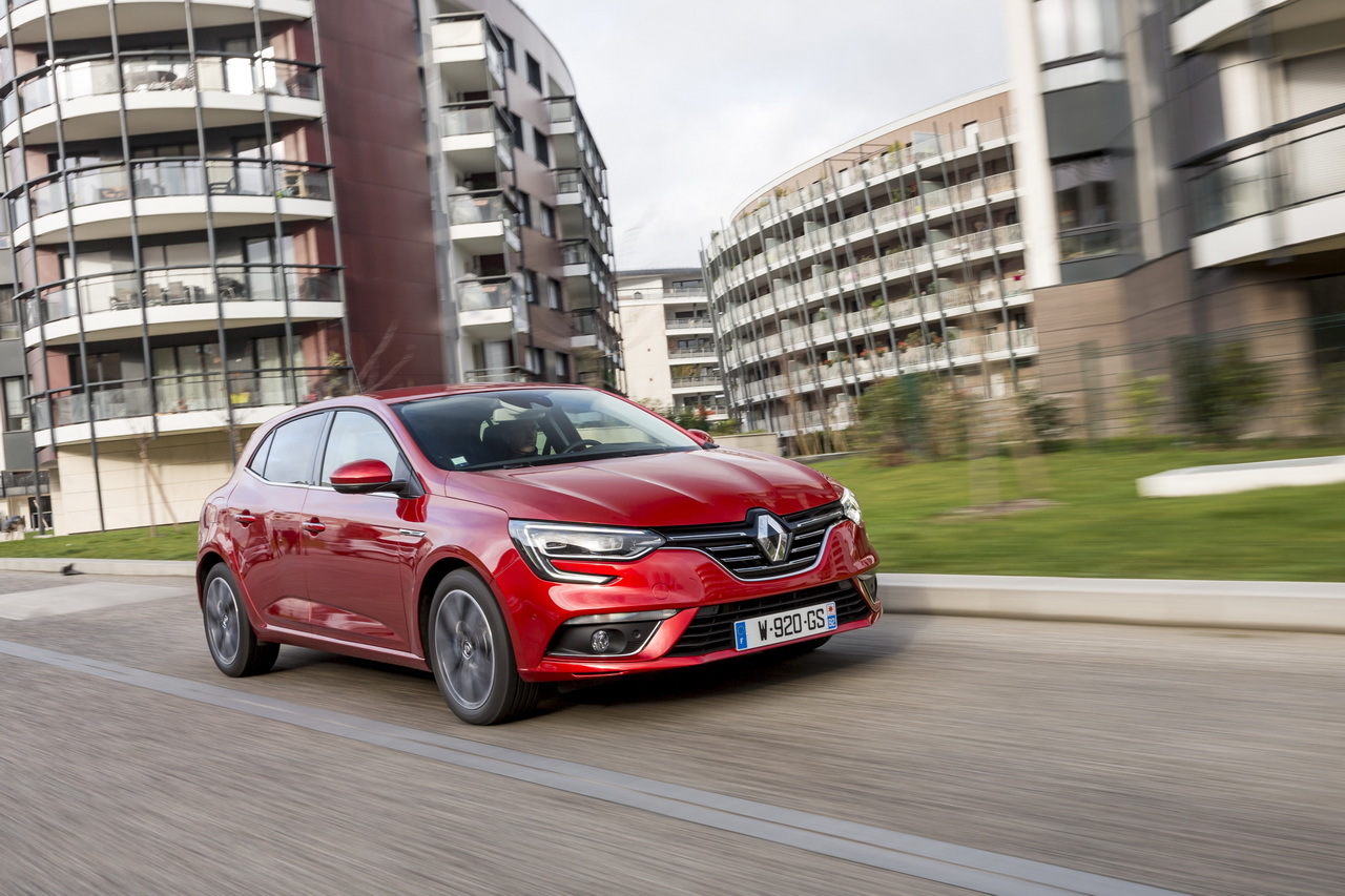 Yeni Renault Megane Canl� Resim Galerisi