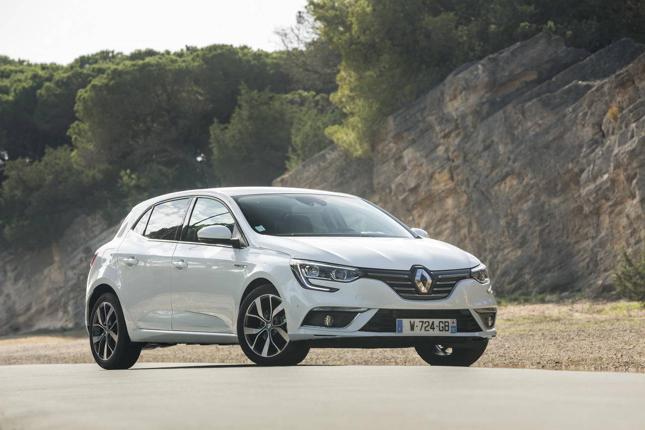 Yeni Renault Megane Canl� Resim Galerisi